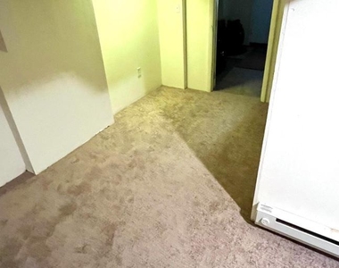 27 Sunshine Road - Photo Thumbnail 9