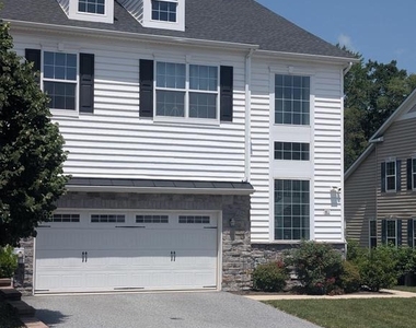 81 Skylar Circle - Photo Thumbnail 3