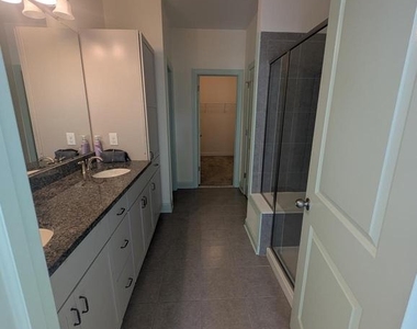 81 Skylar Circle - Photo Thumbnail 6