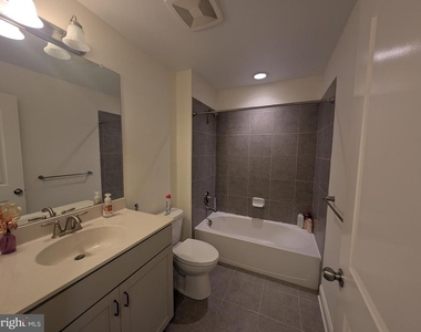 81 Skylar Circle - Photo Thumbnail 12