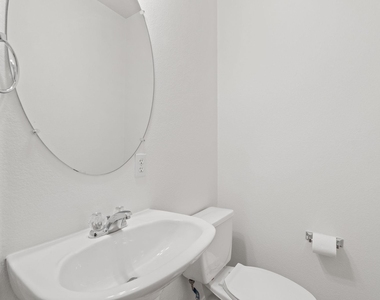 209 Canterbury Dr - Photo Thumbnail 28