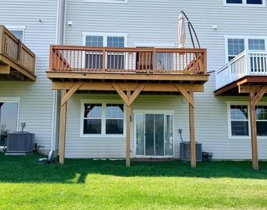 337 Dawson Place - Photo Thumbnail 1