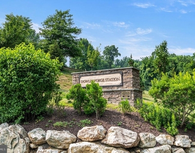 337 Dawson Place - Photo Thumbnail 31