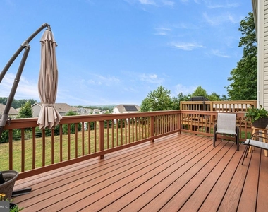337 Dawson Place - Photo Thumbnail 21