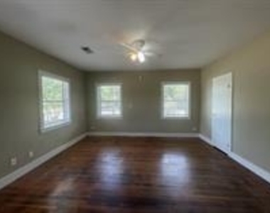 415 S Rio Grande St - Photo Thumbnail 1
