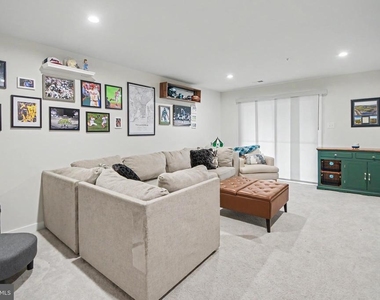 257 Sugar Maple Square - Photo Thumbnail 23