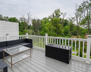 257 Sugar Maple Square - Photo Thumbnail 11