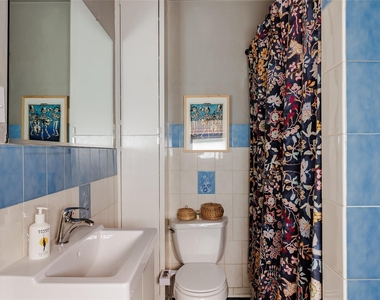 703 E 45th 1/2 St - Photo Thumbnail 25