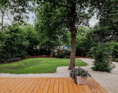 703 E 45th 1/2 St - Photo Thumbnail 29