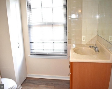 118 Lexington Drive - Photo Thumbnail 11