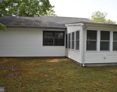 118 Lexington Drive - Photo Thumbnail 22