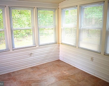 118 Lexington Drive - Photo Thumbnail 17
