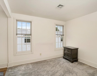 347 Nassau Street - Photo Thumbnail 7