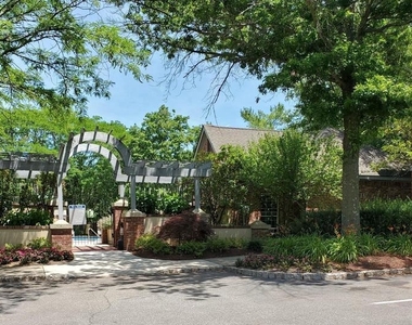 7 Nottingham Circle - Photo Thumbnail 28