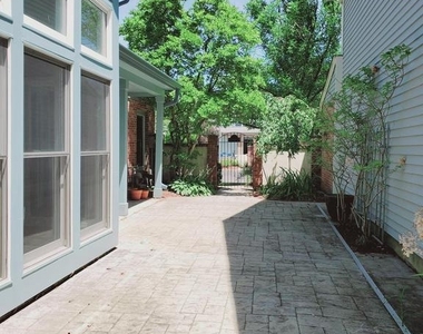 7 Nottingham Circle - Photo Thumbnail 2