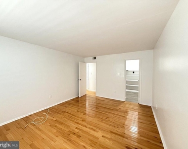 606 Cooper Landing Road - Photo Thumbnail 11
