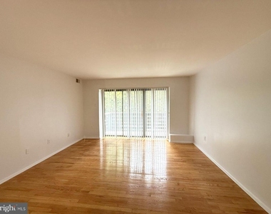 606 Cooper Landing Road - Photo Thumbnail 4