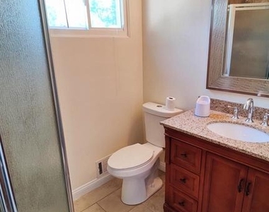 41 Peregrine Drive - Photo Thumbnail 10