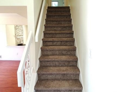 41 Peregrine Drive - Photo Thumbnail 5