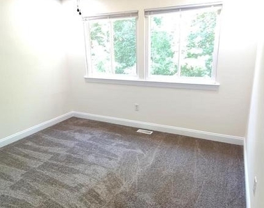 41 Peregrine Drive - Photo Thumbnail 7