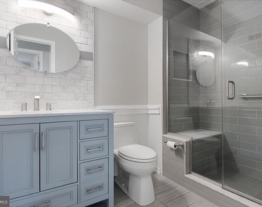 380 Delancey Place - Photo Thumbnail 12