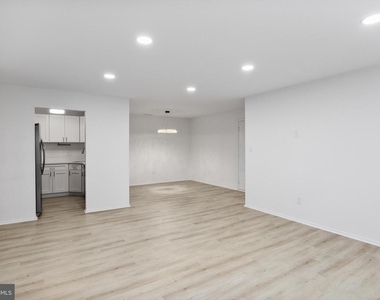 4912 Dunbarton Road - Photo Thumbnail 6