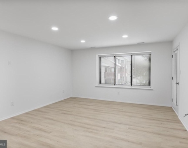 4912 Dunbarton Road - Photo Thumbnail 5