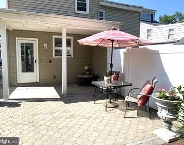 48 Elizabeth Street - Photo Thumbnail 14