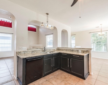 5814 Negley - Photo Thumbnail 5