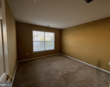 1830 Nathan Drive - Photo Thumbnail 22