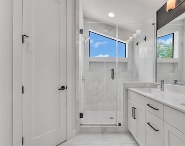 408 W Odell St - Photo Thumbnail 17