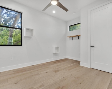 408 W Odell St - Photo Thumbnail 20