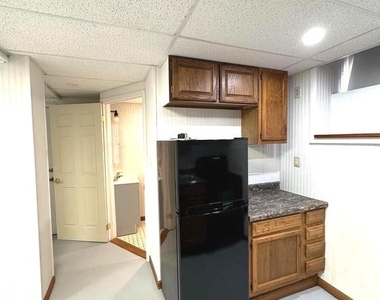111 King Street - Photo Thumbnail 13