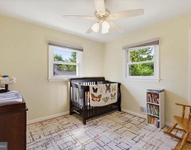 6317 Jason Avenue - Photo Thumbnail 15