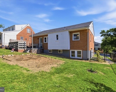 6317 Jason Avenue - Photo Thumbnail 28