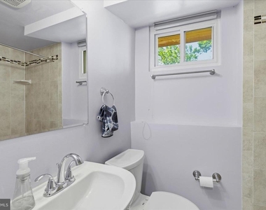 6317 Jason Avenue - Photo Thumbnail 20