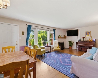 6317 Jason Avenue - Photo Thumbnail 5