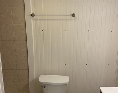 6310 Hil Mar Drive - Photo Thumbnail 20