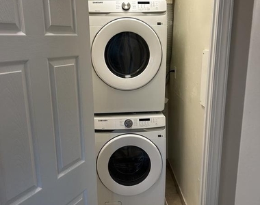 6310 Hil Mar Drive - Photo Thumbnail 19