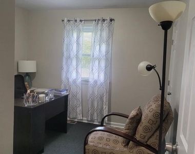 16309 Holly Hill Drive - Photo Thumbnail 18