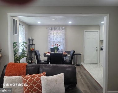 16309 Holly Hill Drive - Photo Thumbnail 4