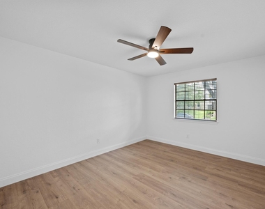 7210 Smokey Hill Rd - Photo Thumbnail 23