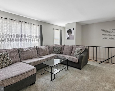 530 Mount Lubentia Court E - Photo Thumbnail 4