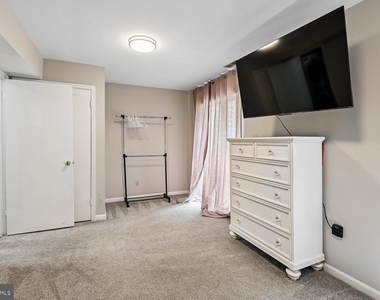 530 Mount Lubentia Court E - Photo Thumbnail 26