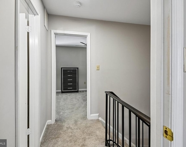 530 Mount Lubentia Court E - Photo Thumbnail 11