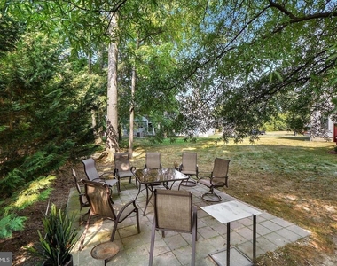 2505 Falling Brook Terrace - Photo Thumbnail 15