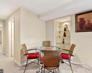 2505 Falling Brook Terrace - Photo Thumbnail 7