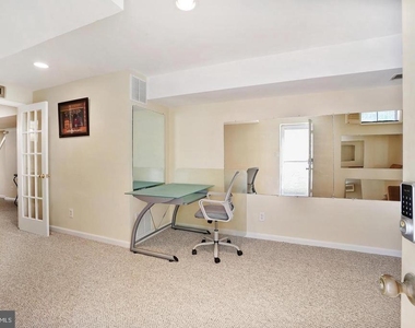 2505 Falling Brook Terrace - Photo Thumbnail 13