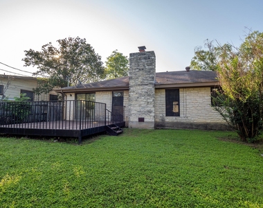 4804 Broadhill Dr - Photo Thumbnail 15