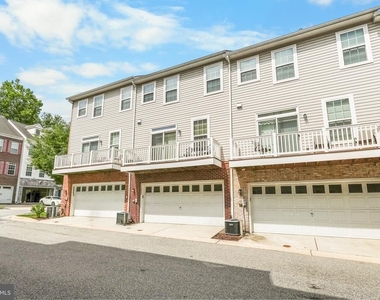 9624 Westerdale Drive - Photo Thumbnail 35